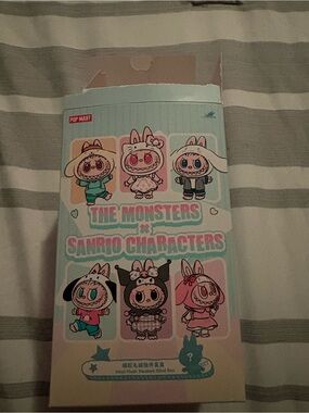 POP MART The Monsters x Sanrio Characters Vinyl Plush Blind Box with Pompompurin
